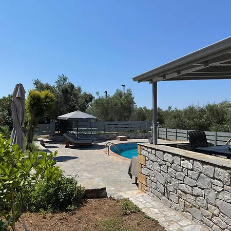 Tulipa Mani 3 - Cosy With Private Pool Stoúpa
