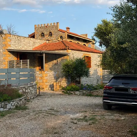 Tulipa Mani 3 - Cosy With Private Pool Casa vacanze *